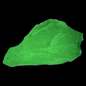 Amethyst Translucent Art Glass Cullet Glowing Manganese‎ Slag Glass #5GL140